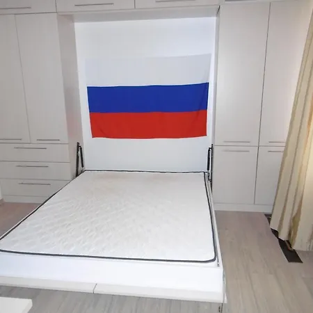 Апартамент Sea Village Studio 4 *